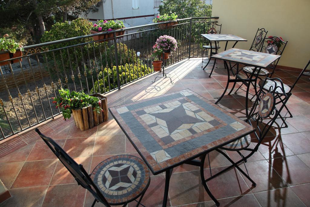 Villa Del Saraceno 레알몬테 외부 사진