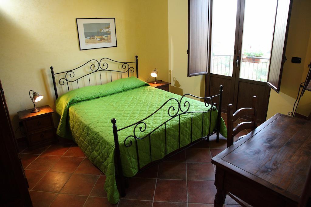 Villa Del Saraceno 레알몬테 객실 사진