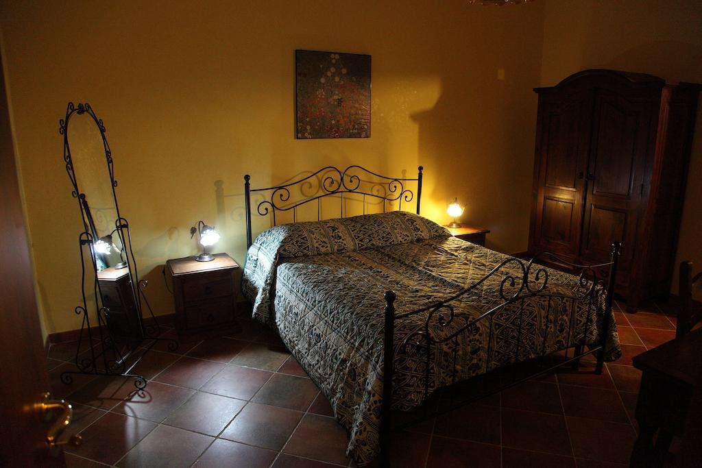 Villa Del Saraceno 레알몬테 객실 사진